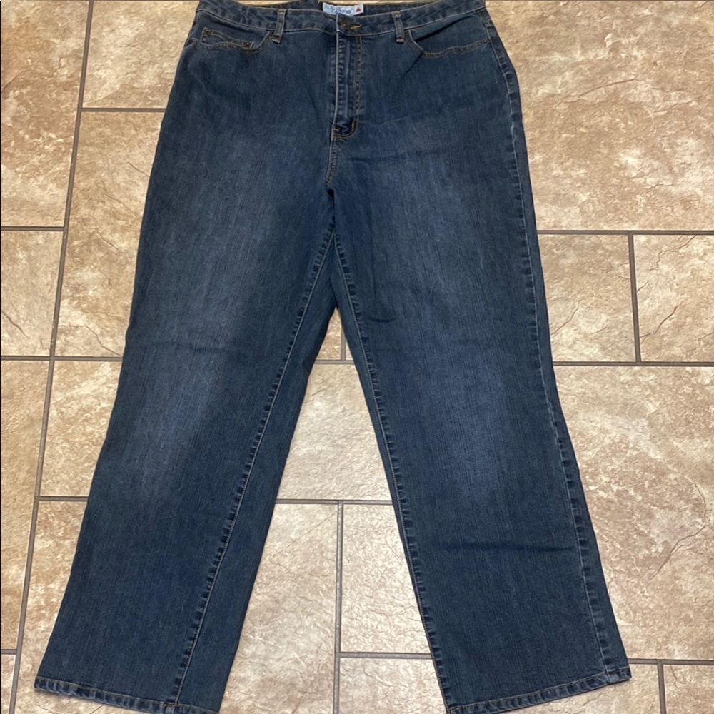 Vintage Dark Blue Size 11M Average High Rise Wide Leg Jeans